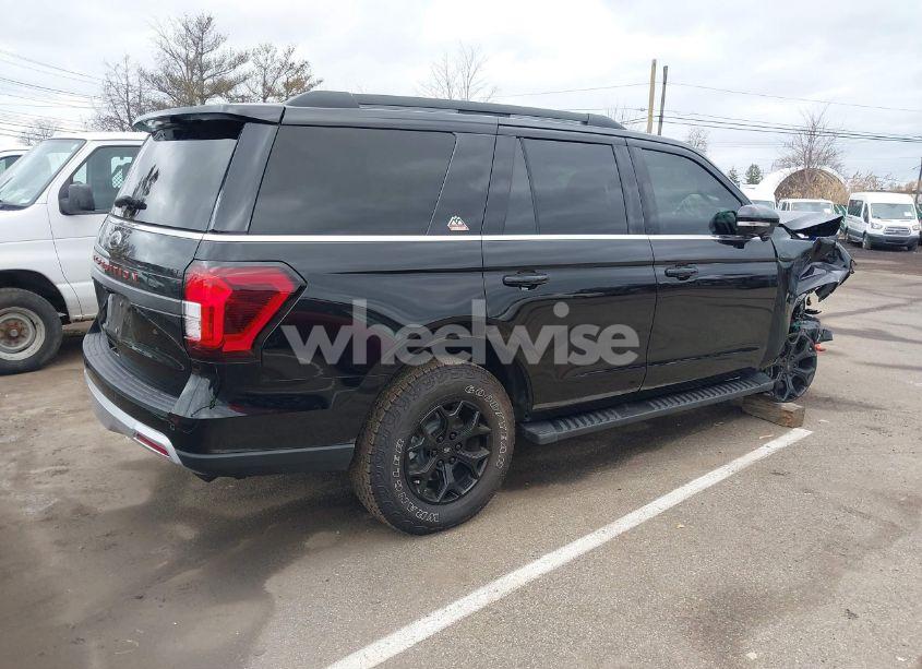 Photo 4 of 2024 Ford Expedition TIMBERLINE (VIN 1FMJU1RGXREA55808)