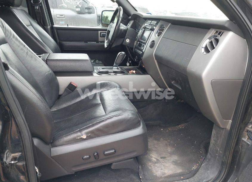 Photo 5 of 2011 Ford Expedition LIMITED (VIN 1FMJU2A50BEF42571)