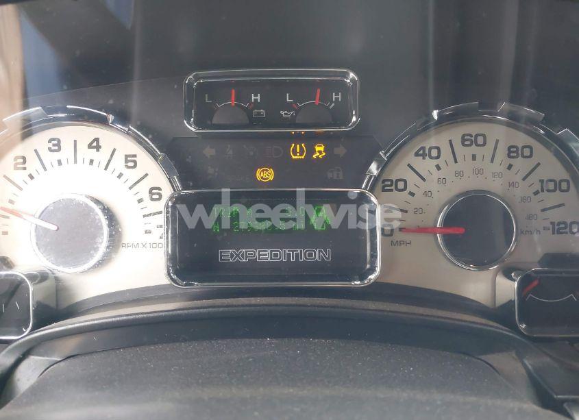 Photo 7 of 2011 Ford Expedition LIMITED (VIN 1FMJU2A50BEF42571)