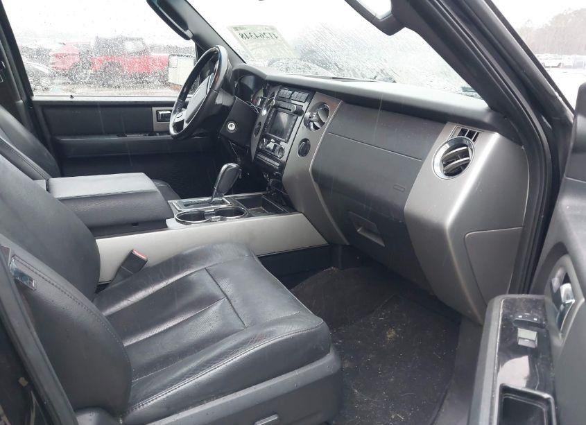 Photo 5 of 2014 Ford Expedition LIMITED (VIN 1FMJU2A50EEF44213)