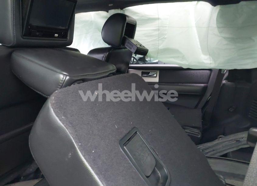 Photo 8 of 2011 Ford Expedition LIMITED (VIN 1FMJU2A51BEF19266)