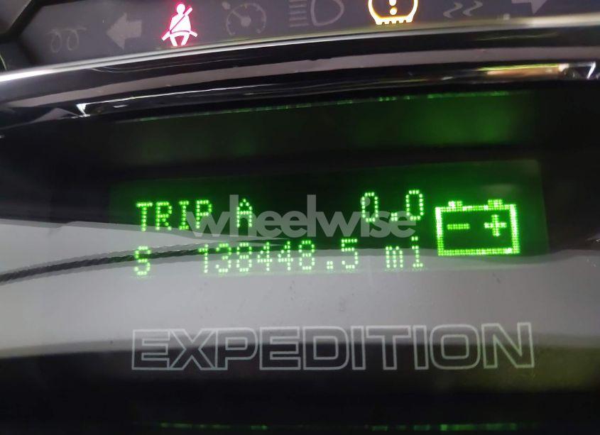 Photo 15 of 2014 Ford Expedition LIMITED (VIN 1FMJU2A51EEF27744)