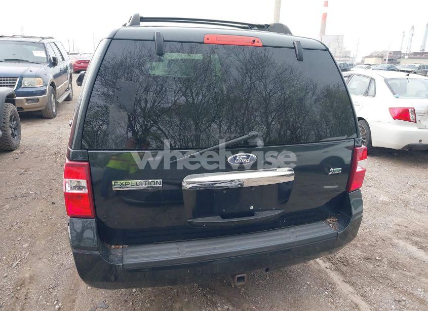 Photo 16 of 2014 Ford Expedition LIMITED (VIN 1FMJU2A51EEF27744)