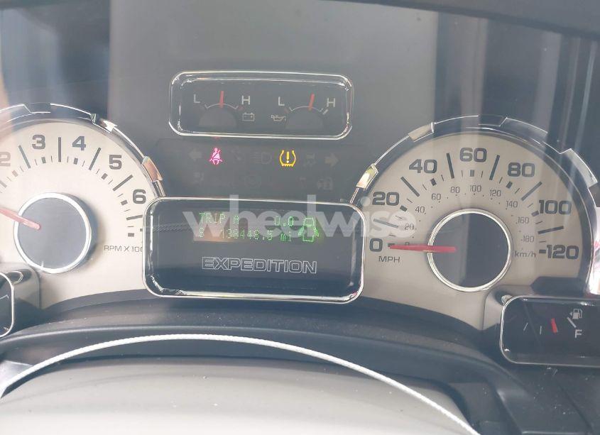 Photo 7 of 2014 Ford Expedition LIMITED (VIN 1FMJU2A51EEF27744)