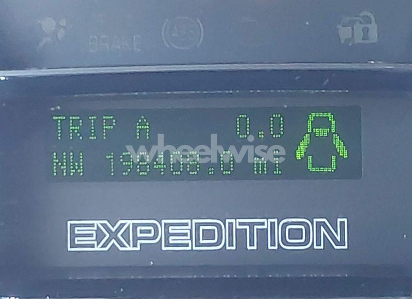 Photo 15 of 2010 Ford Expedition LIMITED (VIN 1FMJU2A52AEB63974)