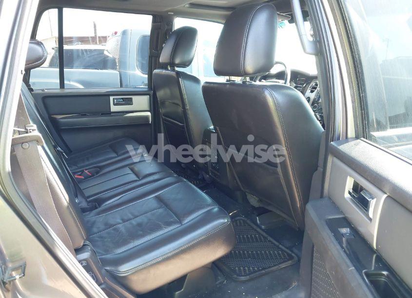 Photo 8 of 2013 Ford Expedition LIMITED (VIN 1FMJU2A52DEF02527)