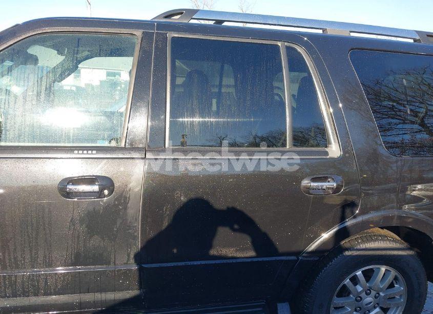 Photo 15 of 2014 Ford Expedition LIMITED (VIN 1FMJU2A52EEF51941)