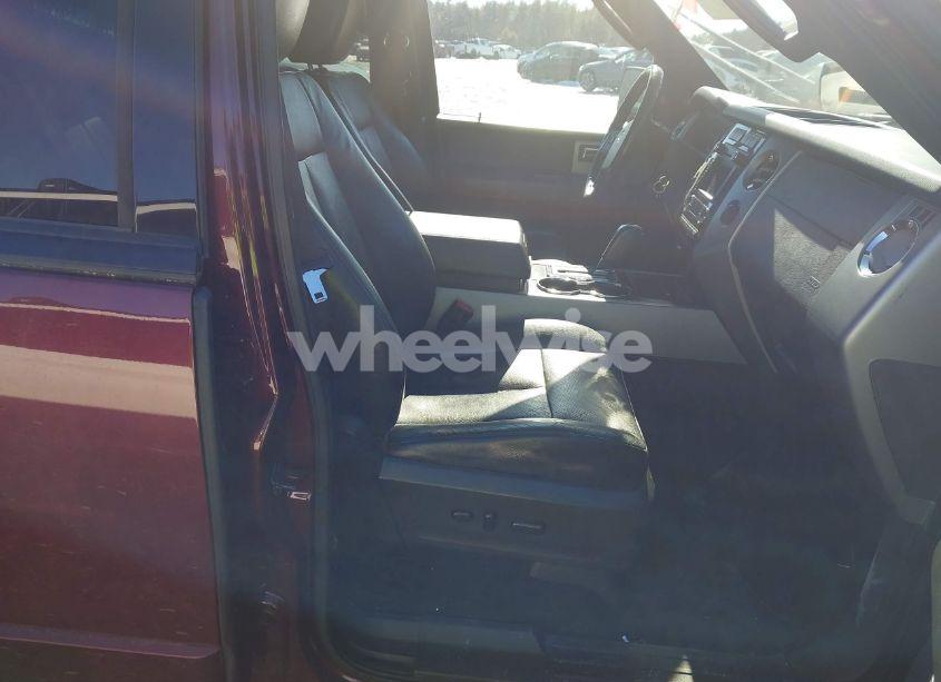 Photo 5 of 2011 Ford Expedition LIMITED (VIN 1FMJU2A53BEF19527)