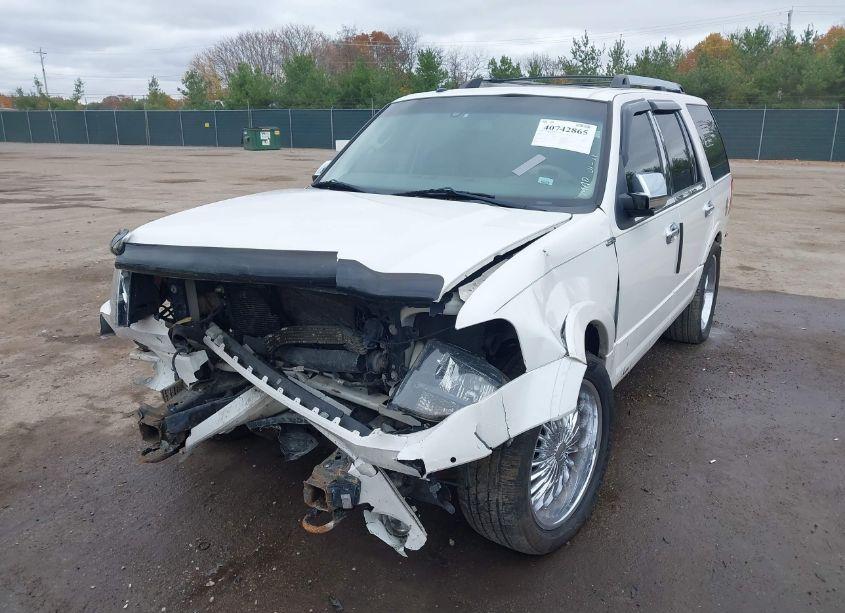 Photo 2 of 2012 Ford Expedition LIMITED (VIN 1FMJU2A53CEF57700)