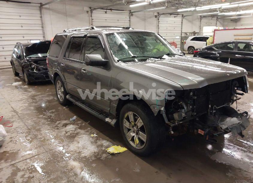 2010 Ford Expedition LIMITED (VIN 1FMJU2A54AEB65614) main photo