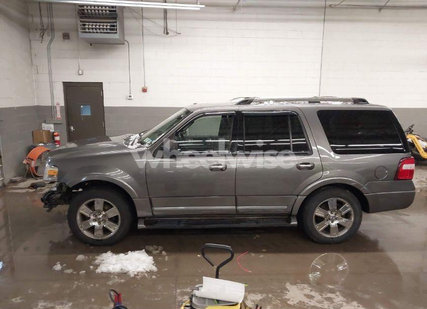 Photo 15 of 2010 Ford Expedition LIMITED (VIN 1FMJU2A54AEB65614)