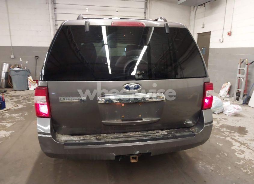 Photo 17 of 2010 Ford Expedition LIMITED (VIN 1FMJU2A54AEB65614)