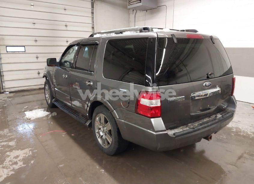 Photo 3 of 2010 Ford Expedition LIMITED (VIN 1FMJU2A54AEB65614)