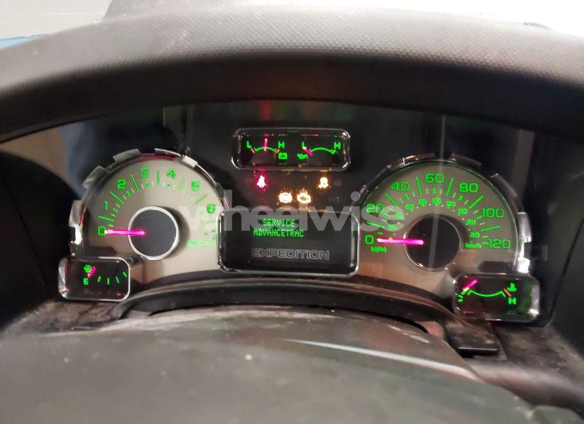 Photo 7 of 2010 Ford Expedition LIMITED (VIN 1FMJU2A54AEB65614)