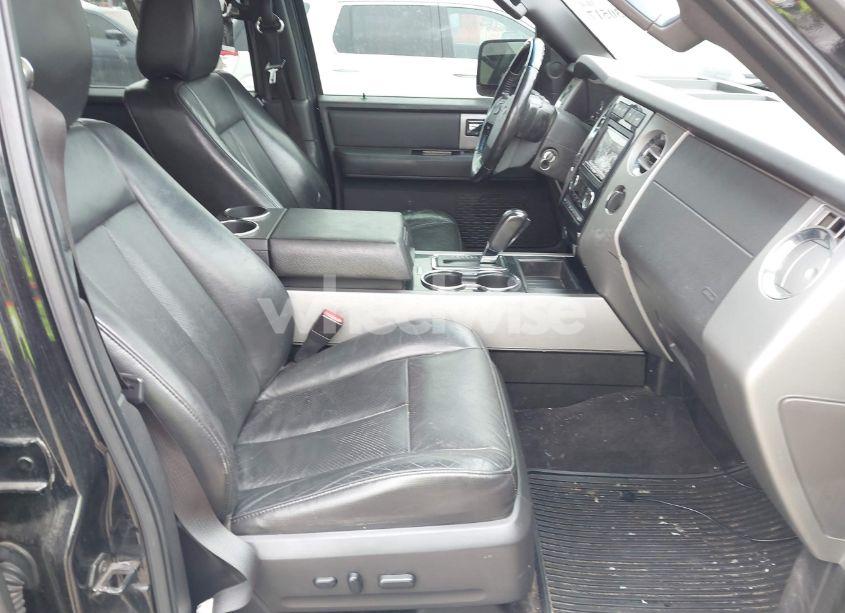 Photo 5 of 2011 Ford Expedition LIMITED (VIN 1FMJU2A54BEF25708)
