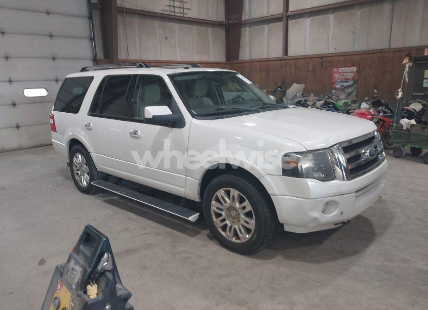 2011 Ford Expedition LIMITED (VIN 1FMJU2A54BEF43951) main photo