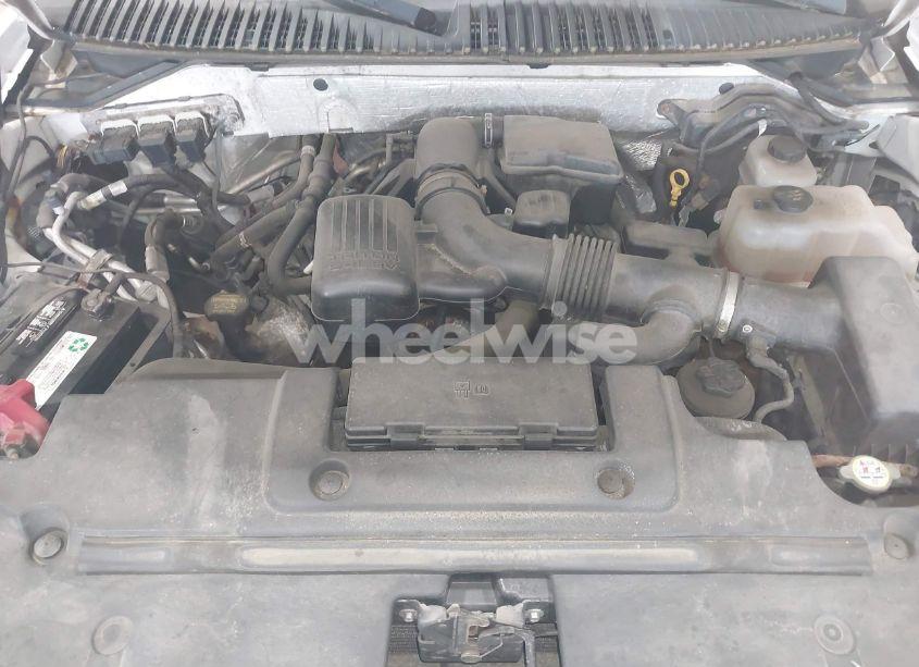 Photo 10 of 2011 Ford Expedition LIMITED (VIN 1FMJU2A54BEF43951)