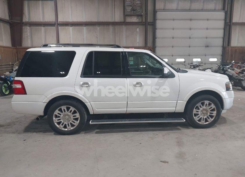 Photo 13 of 2011 Ford Expedition LIMITED (VIN 1FMJU2A54BEF43951)