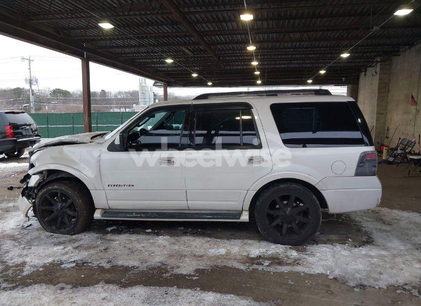 Photo 13 of 2012 Ford Expedition LIMITED (VIN 1FMJU2A54CEF36290)