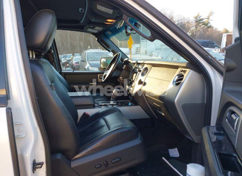 Photo 5 of 2012 Ford Expedition LIMITED (VIN 1FMJU2A54CEF68298)