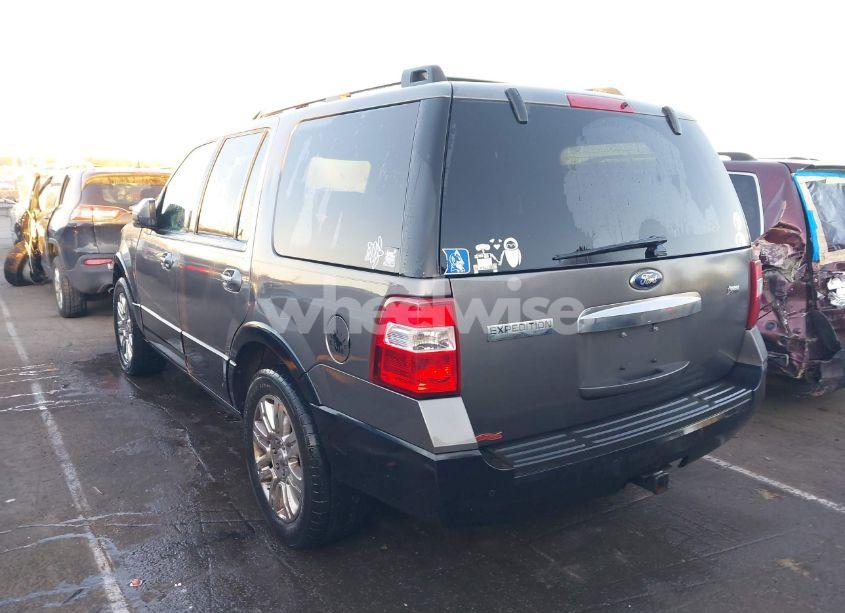 Photo 3 of 2013 Ford Expedition LIMITED (VIN 1FMJU2A55DEF69087)