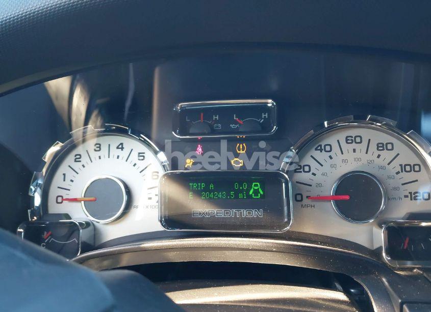 Photo 7 of 2013 Ford Expedition LIMITED (VIN 1FMJU2A55DEF69087)