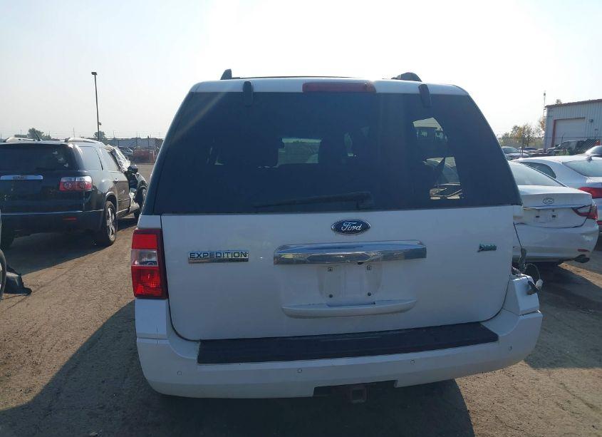 Photo 16 of 2013 Ford Expedition LIMITED (VIN 1FMJU2A56DEF63492)