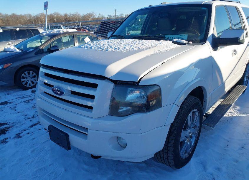 Photo 2 of 2010 Ford Expedition LIMITED (VIN 1FMJU2A58AEB62084)