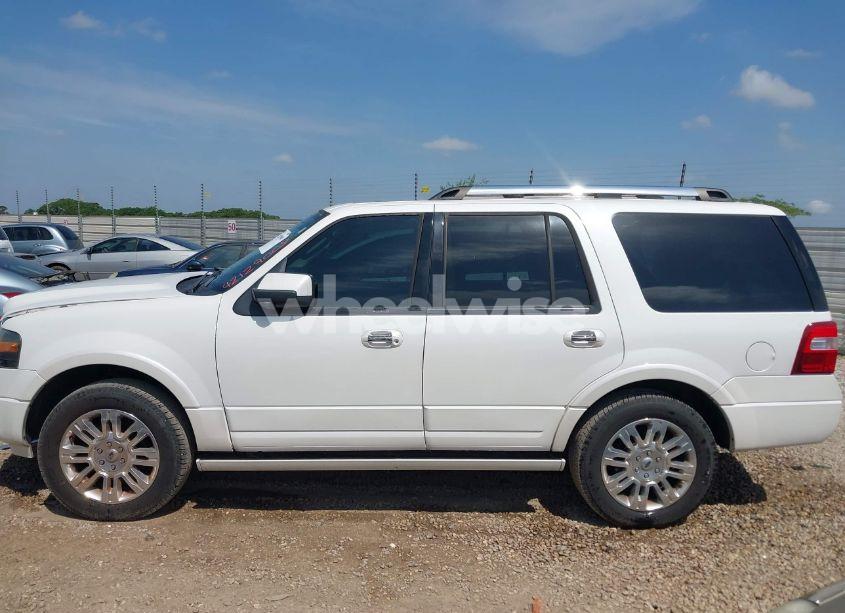 Photo 14 of 2013 Ford Expedition LIMITED (VIN 1FMJU2A58DEF31370)
