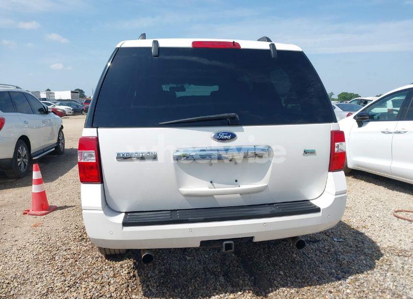 Photo 16 of 2013 Ford Expedition LIMITED (VIN 1FMJU2A58DEF31370)