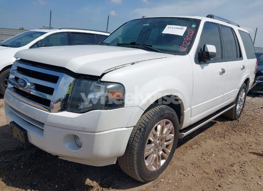 Photo 2 of 2013 Ford Expedition LIMITED (VIN 1FMJU2A58DEF31370)
