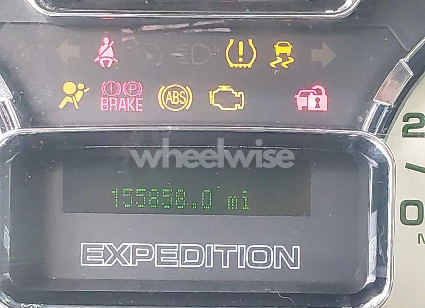 Photo 15 of 2010 Ford Expedition LIMITED (VIN 1FMJU2A59AEB52440)