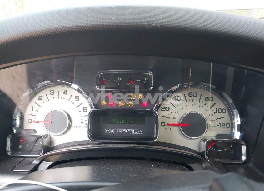 Photo 7 of 2010 Ford Expedition LIMITED (VIN 1FMJU2A59AEB52440)