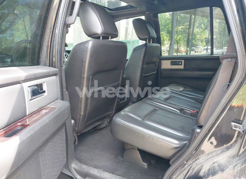 Photo 8 of 2010 Ford Expedition LIMITED (VIN 1FMJU2A59AEB52440)