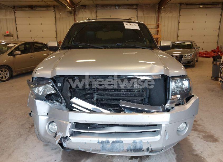 Photo 12 of 2013 Ford Expedition LIMITED (VIN 1FMJU2A59DEF02427)