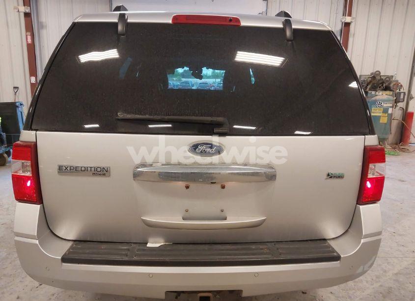 Photo 16 of 2013 Ford Expedition LIMITED (VIN 1FMJU2A59DEF02427)