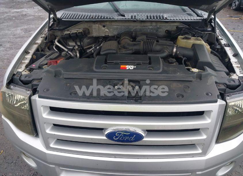 Photo 10 of 2010 Ford Expedition LIMITED (VIN 1FMJU2A5XAEB71496)
