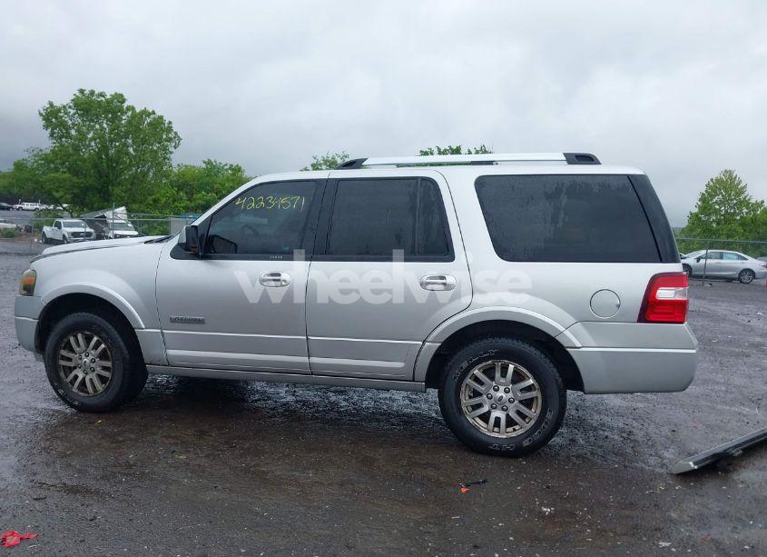 Photo 15 of 2010 Ford Expedition LIMITED (VIN 1FMJU2A5XAEB71496)