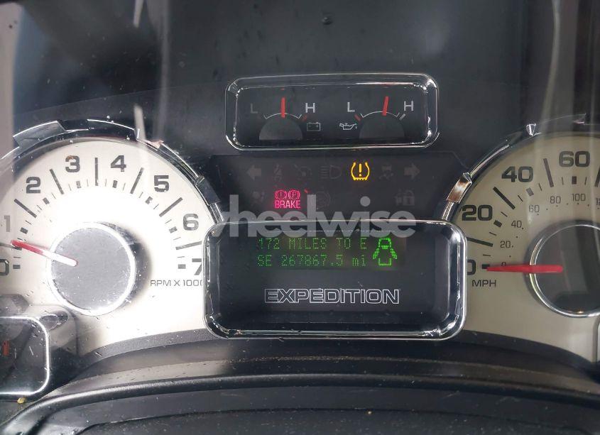 Photo 7 of 2010 Ford Expedition LIMITED (VIN 1FMJU2A5XAEB71496)