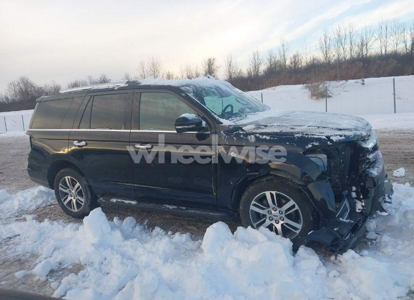Photo 14 of 2024 Ford Expedition LIMITED (VIN 1FMJU2A81REA09620)