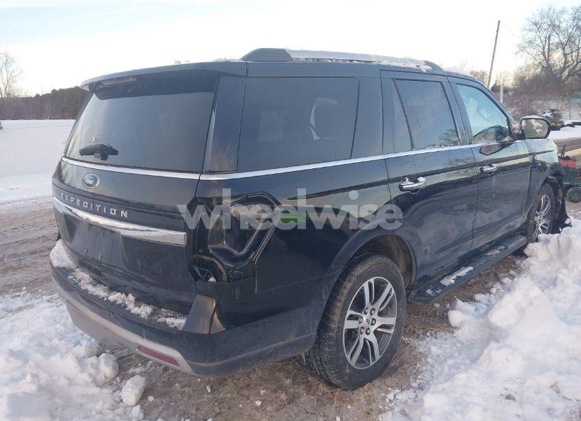 Photo 4 of 2024 Ford Expedition LIMITED (VIN 1FMJU2A81REA09620)