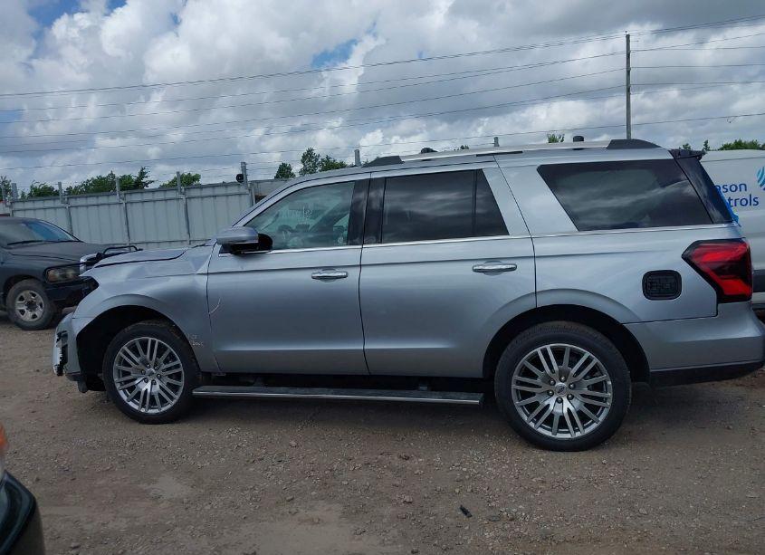 Photo 14 of 2024 Ford Expedition LIMITED (VIN 1FMJU2A81REA35957)