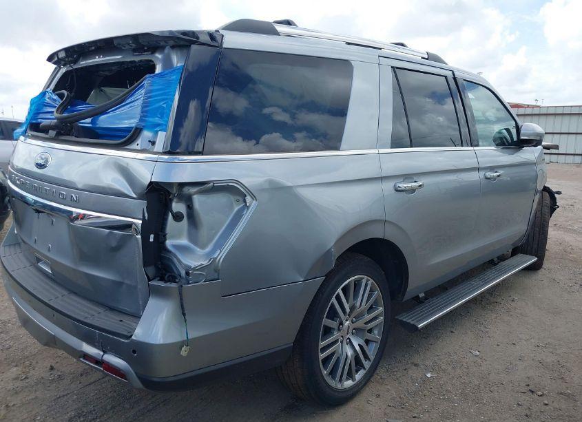 Photo 4 of 2024 Ford Expedition LIMITED (VIN 1FMJU2A81REA35957)