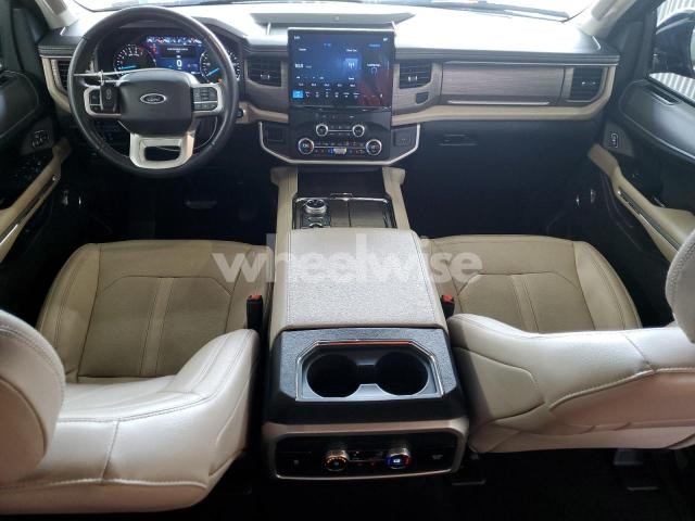 Photo 3 of 2024 FORD EXPEDITION LIMITED N/A (VIN 1FMJU2A81REA65668)