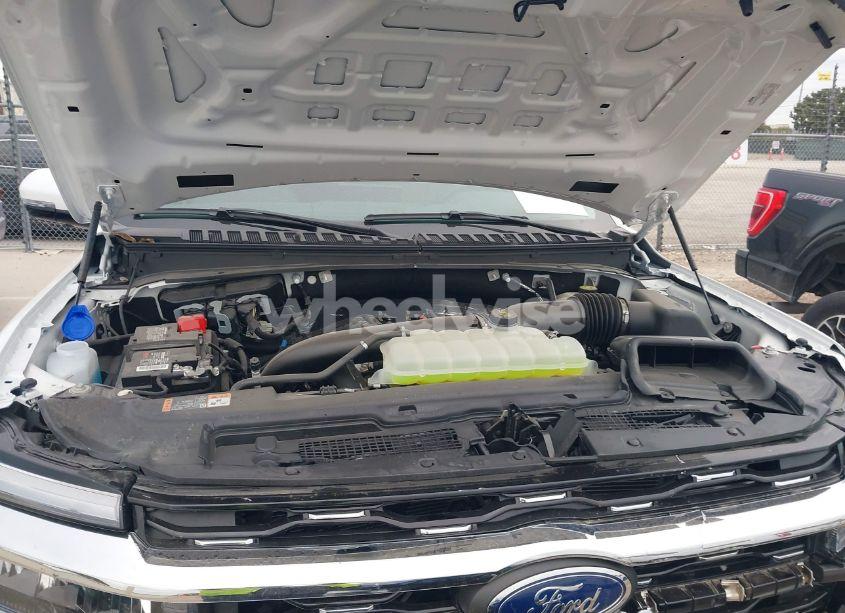 Photo 10 of 2024 Ford Expedition LIMITED (VIN 1FMJU2A81REA83815)