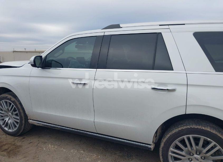 Photo 14 of 2024 Ford Expedition LIMITED (VIN 1FMJU2A81REA83815)
