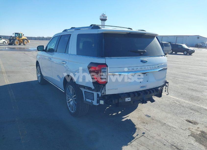 Photo 18 of 2024 Ford Expedition LIMITED (VIN 1FMJU2A82REA29097)