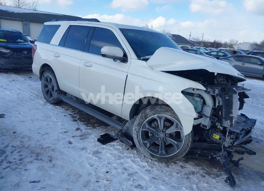 2023 Ford Expedition LIMITED (VIN 1FMJU2A84PEA25002) main photo