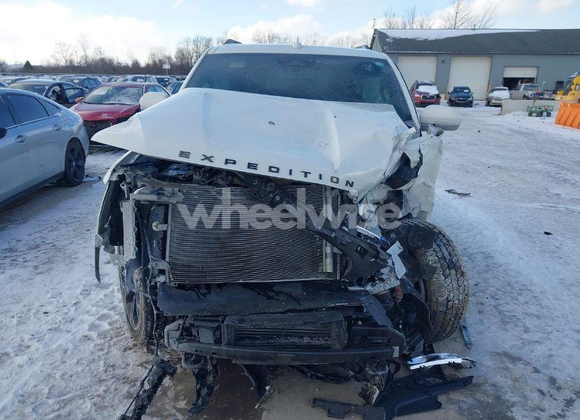 Photo 13 of 2023 Ford Expedition LIMITED (VIN 1FMJU2A84PEA25002)