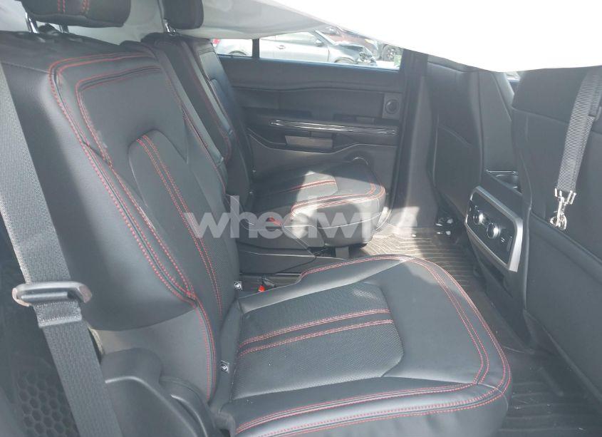 Photo 8 of 2023 Ford Expedition LIMITED (VIN 1FMJU2A84PEA25002)